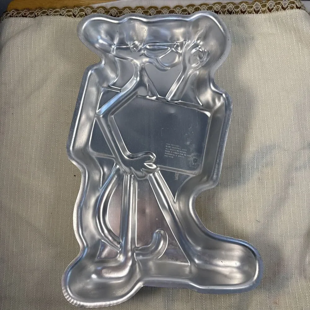 Vintage Pink Panther 1977 Wilton 502-4548 Aluminum Cake Pan Mold 16
